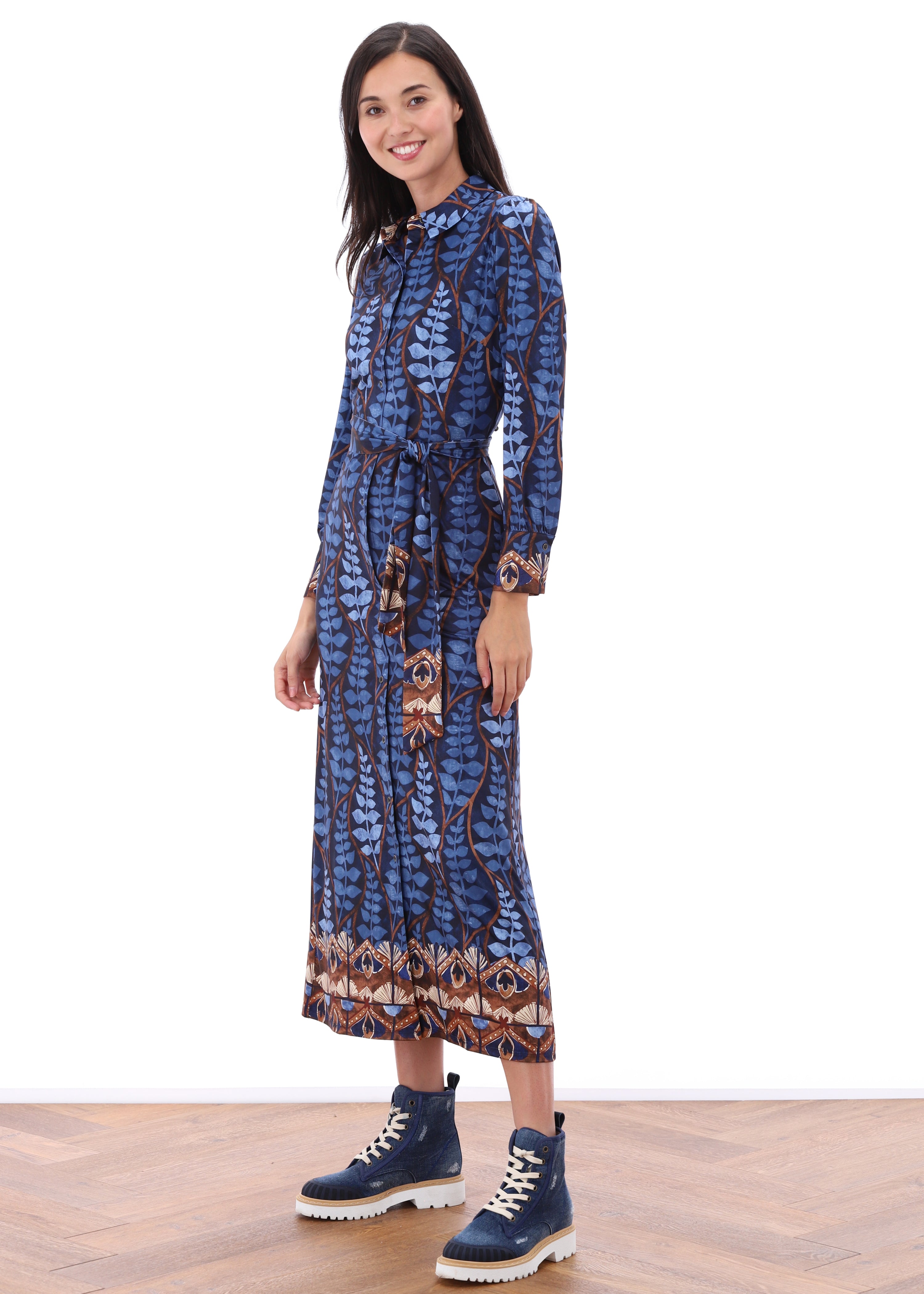 K-design - Maxi dress met print, knopen en stoffen riem