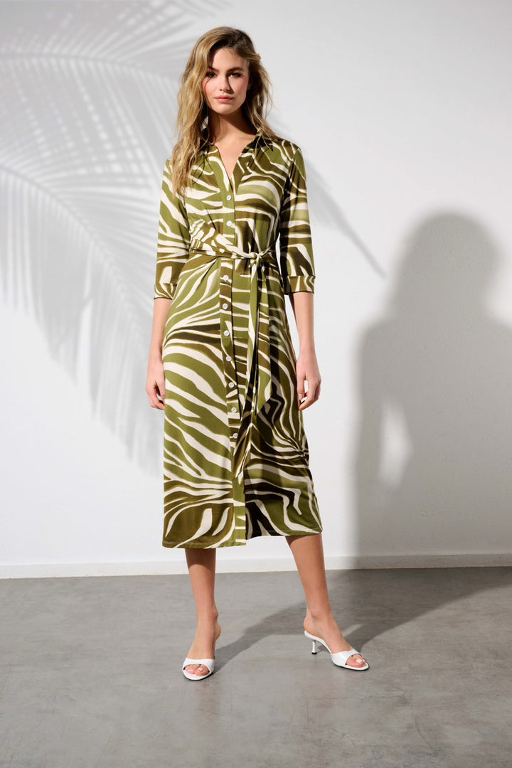 K-design - Maxi dress met print, knopen en vaste riem (Y302) - What Els!